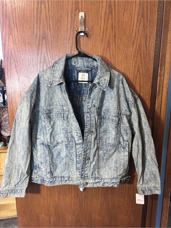 We The Free Jackets & Blazers - We The Free Light Blue Denim Jacket - Women